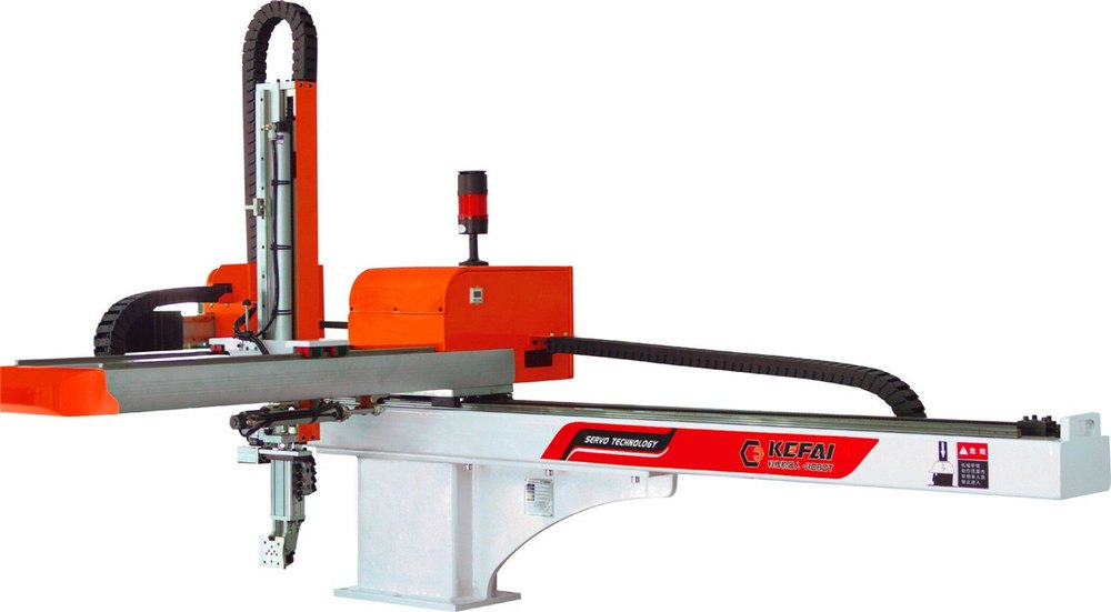 single-arm-robot-for-plastic-1000x1000 (2).jpg